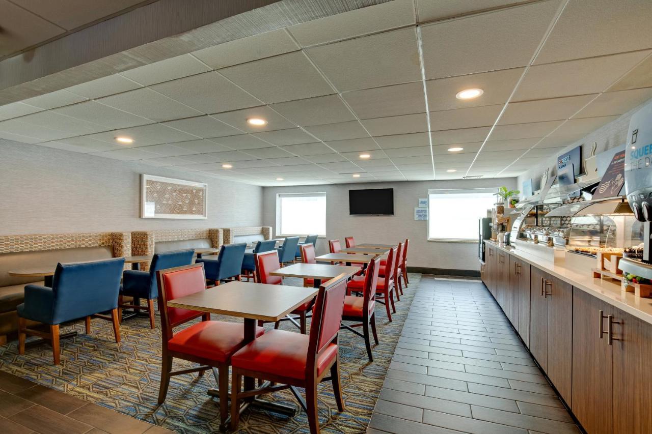 Express W-i40 By Ihg Nashville