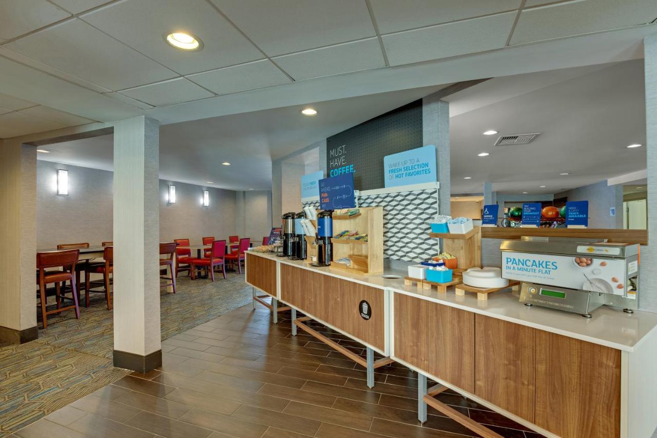 Express W-i40 By Ihg Hotel 3*