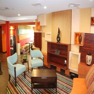 Express W-i40 By Ihg Hotel Nashville